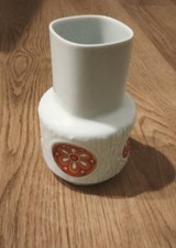 Vaso in porcellana bianca