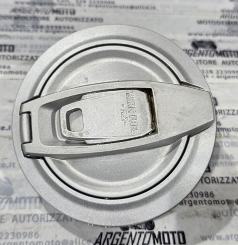 Tappo serbatoio carburante