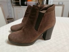 Stivaletti tg. 36 scamosciati