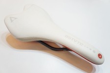 Sella ASTVTE "Astute" SKYLITE