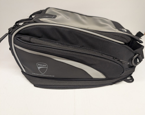 Borsa serbatoio magnetica