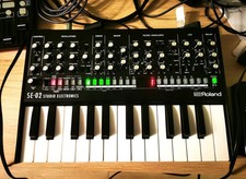 Roland SE-02 Boutique - Synth