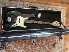  Fender American Jazz Bass