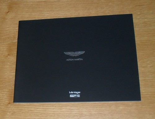 Brochure aston martin - aston,