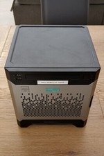 HP  microserver gen8 Xeon E3-1220L V2, 16GB RAM , NO HDD, RAID CONTROLER P212