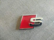 EMBLEMA LOGO INSIGNIA REAR AUDI Sline A3 A4 A5 A6 A7 Q3 Q5 Q7 S3 S4 S5 TT 