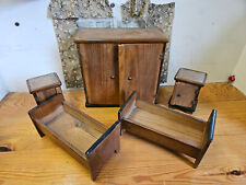 (RB)5025-396, Schlafzimmer Schrank, Betten und Schränkchen, Spielzeug, Deko