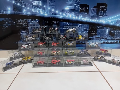 Collezione agostini moto da - de,