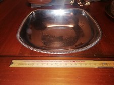 Piatto fondo per portate in acciaio INOX. 20 cm di diametro. Ottimo. Vintage