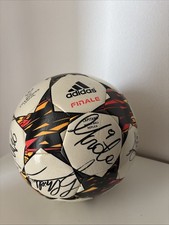 Pallone finale Champions League autografato Juventus 2014