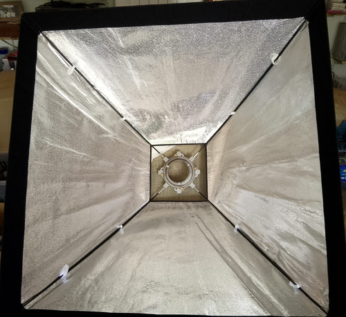 Bowens luminar softbox 100x100 - bowens,