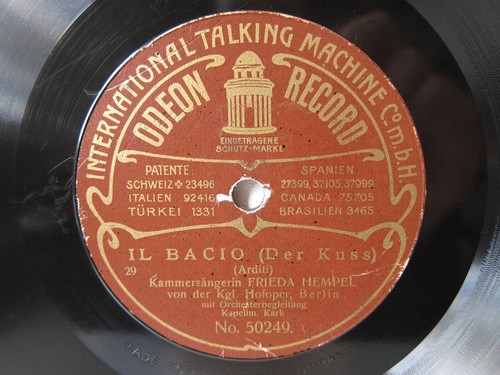 78rpm frieda hempel - -, bacio