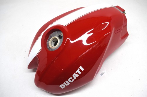 Ducati monster 695 - monster,