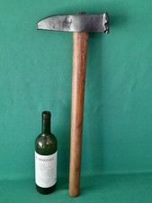 ANTICO GRANDE E RARO MARTELLO DA FABBRO IN FERRO BATTUTO E FORGIATO. CA70
