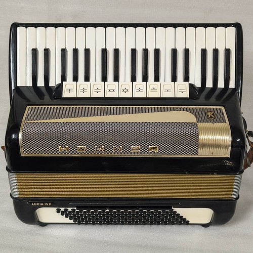 Hohner lucia bass - iv, p