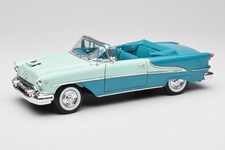 9869W-R1 Oldsmobile Super 88 Convertible Light Blue Welly 1:18