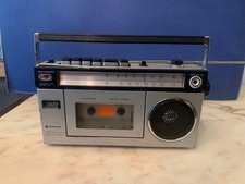 VINTAGE mini RADIO SANYO
