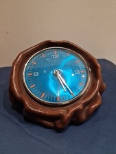 Orologio Da Tavolo Con Base In Cuoio Arricciato Anni 70 Vintage Modernariato