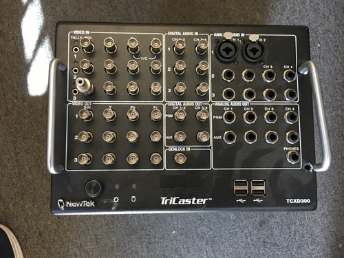 Newtek tricaster tcxd300 - newtek,