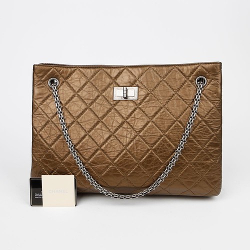 Chanel metallic chain - 2.55,