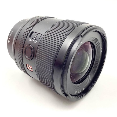 Obiettivo sony f1 - 35, mm