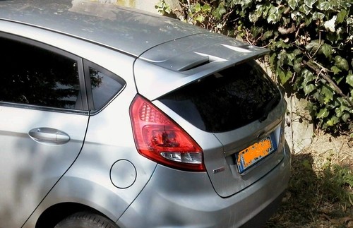 Spoiler posteriore ford - ,