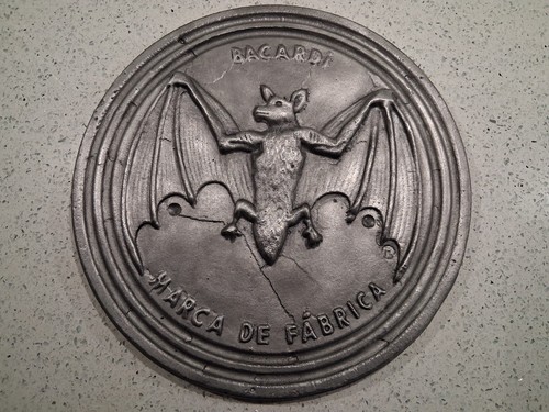 Bacardi cast aluminium - bacardi, sign