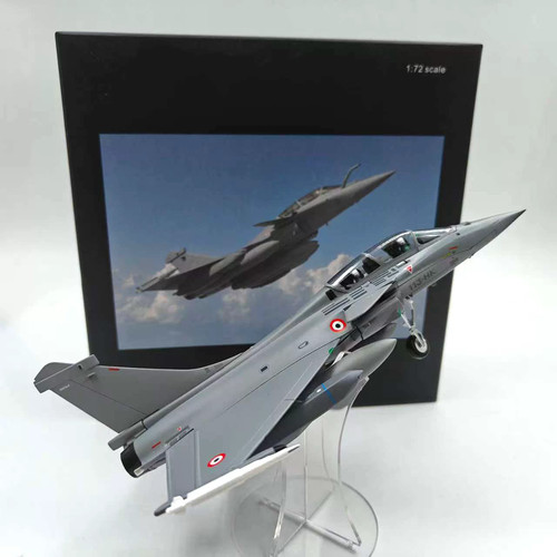 Modellino jet caccia