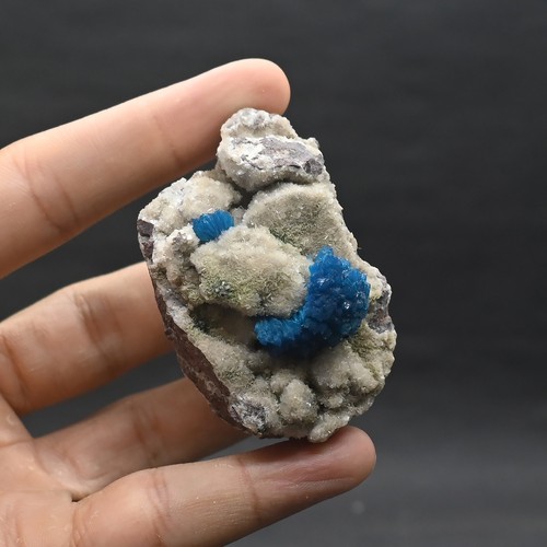 Grande rosone cavansite su - di,