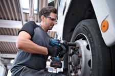 Avvitatore pneumatico a