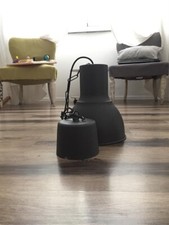LAMPADARIO A SOSPENSIONE HEKTAR IKEA Grigio scuro diametro 22 cm. Usato/nuovo