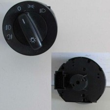 Interruttore finestrino anteriore 1K0941431C per VOLKSWAGEN GOLF MK5 2003-2008 usato