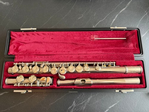 Yamaha yfl 211 - yamaha,