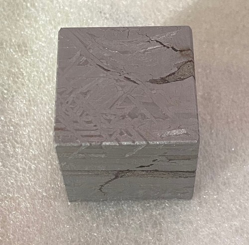 205 aletai ferro meteorite - g,