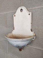 Vecchia fontana in ghisa -