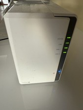 Synology DS220j  NAS  2-Slot disco, Bianco - Supporta Hard Disk SATA  fino a 6TB