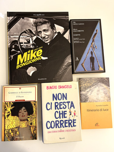 Lotto libri come nuovi - di,