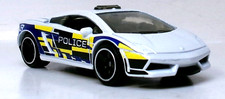 LOOSE 2023 MATCHBOX 1:64 WHITE