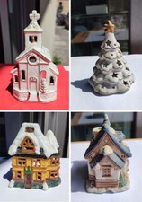 4 oggetti natalizi in ceramica portacandele albero chiesa villaggio case