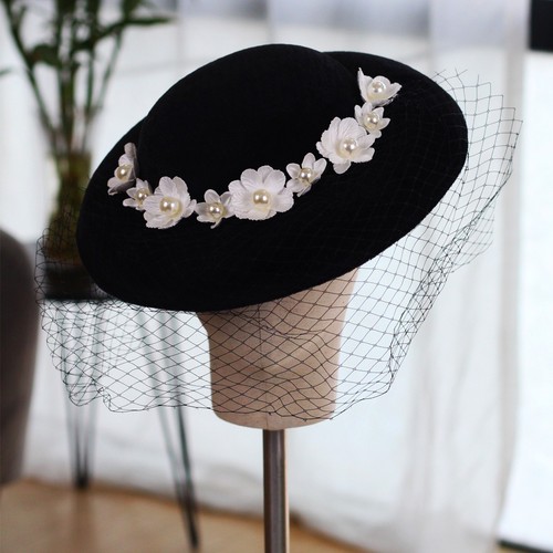 Cappello nero con velo - velo, a