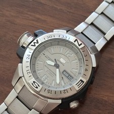 Seiko 5 Sport SKZ221K1 Automatic Diver 200M Map Meter Compass