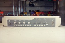 Digidesign Digi 003 3 interfaccia Firewire montaggio su rack con preamplificatore 8 microfoni