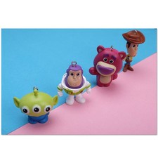 Portachiavi bambola cartone