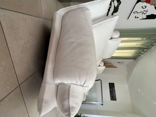 Vendo divano pelle - pelle, bianco
