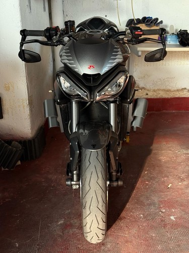Triumph street triple 765 - triple, rs