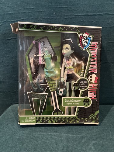 Bambola monster high - monster,