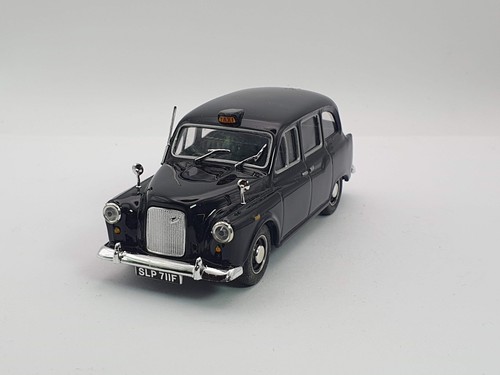 Austin fx4 taxi london - london, edicola