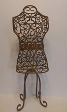 Manichino a forma di abito in