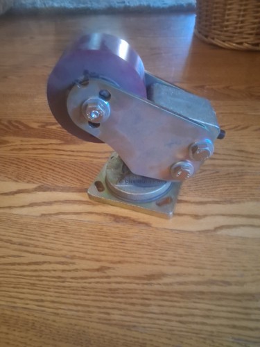 Carrello elevatore per