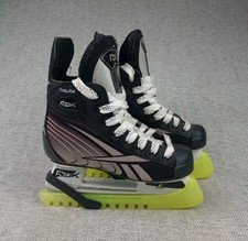 Pattini da hockey su ghiaccio Reebok Fitlite taglia Junior EU33 UK 2 + protezioni lama 